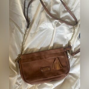 Nicole Miller crossbody / clutch